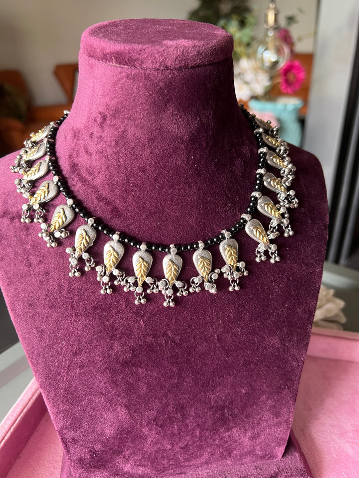 Elegant Dual Tone Black Beads Set - Subtle Sophistication