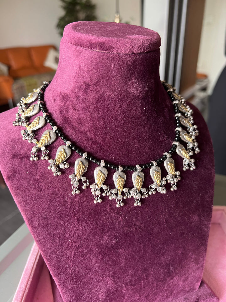 Elegant Dual Tone Black Beads Set - Subtle Sophistication