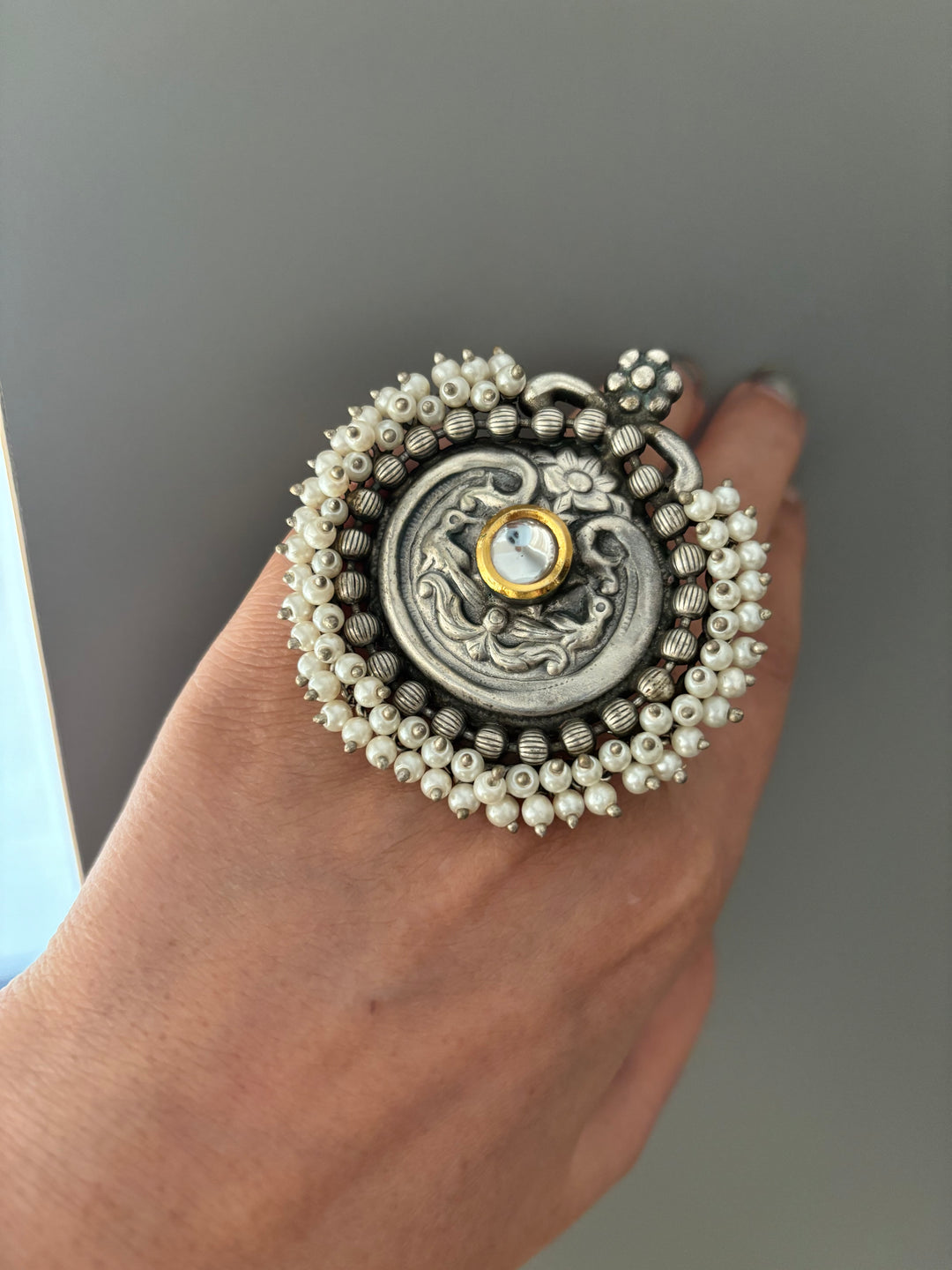 Statement Pearl Clustered Ring - A Touch of Timeless Beauty