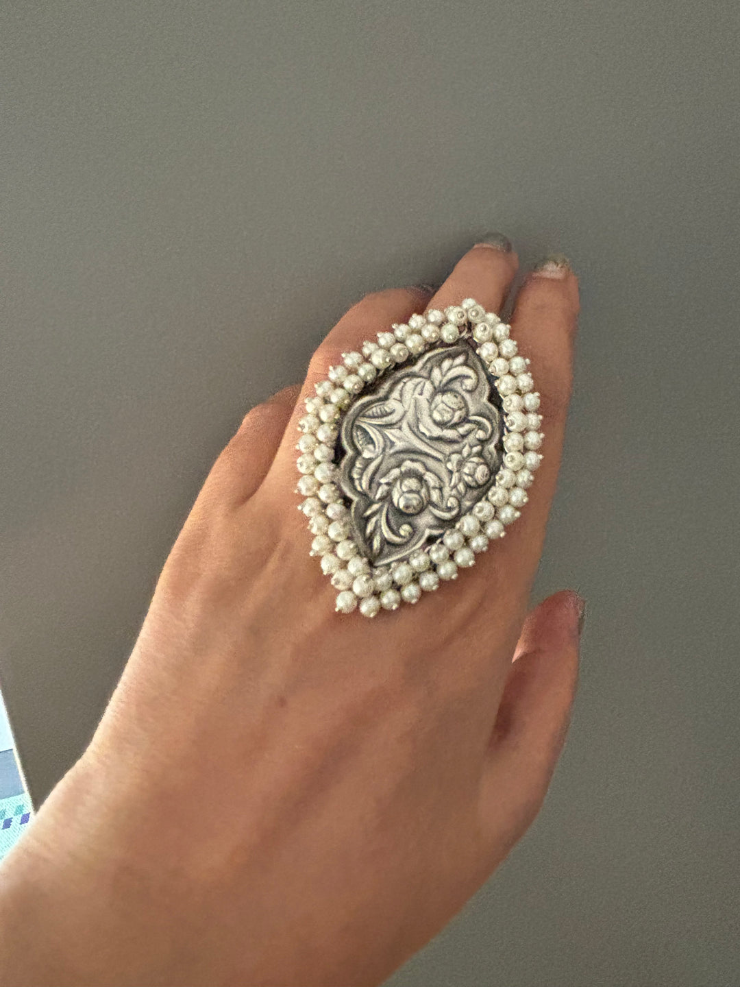 Statement Pearl Clustered Ring - A Touch of Timeless Beauty