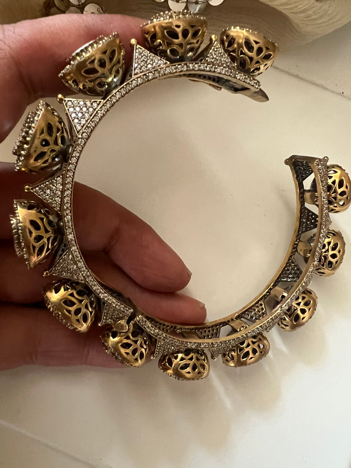 SHIVKA Victorian CZ Bangle