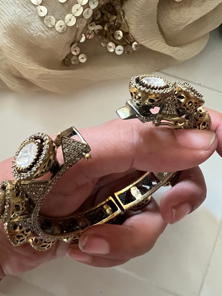 SHIVKA Victorian CZ Bangle