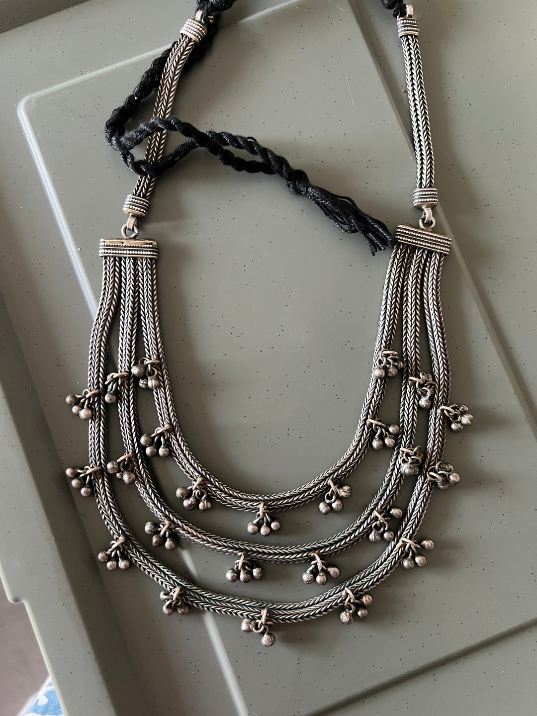 Exquisite Three-Layered Ghungroo Necklace - Vintage Elegance