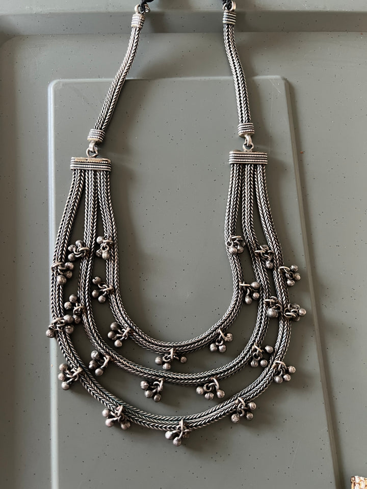 Exquisite Three-Layered Ghungroo Necklace - Vintage Elegance