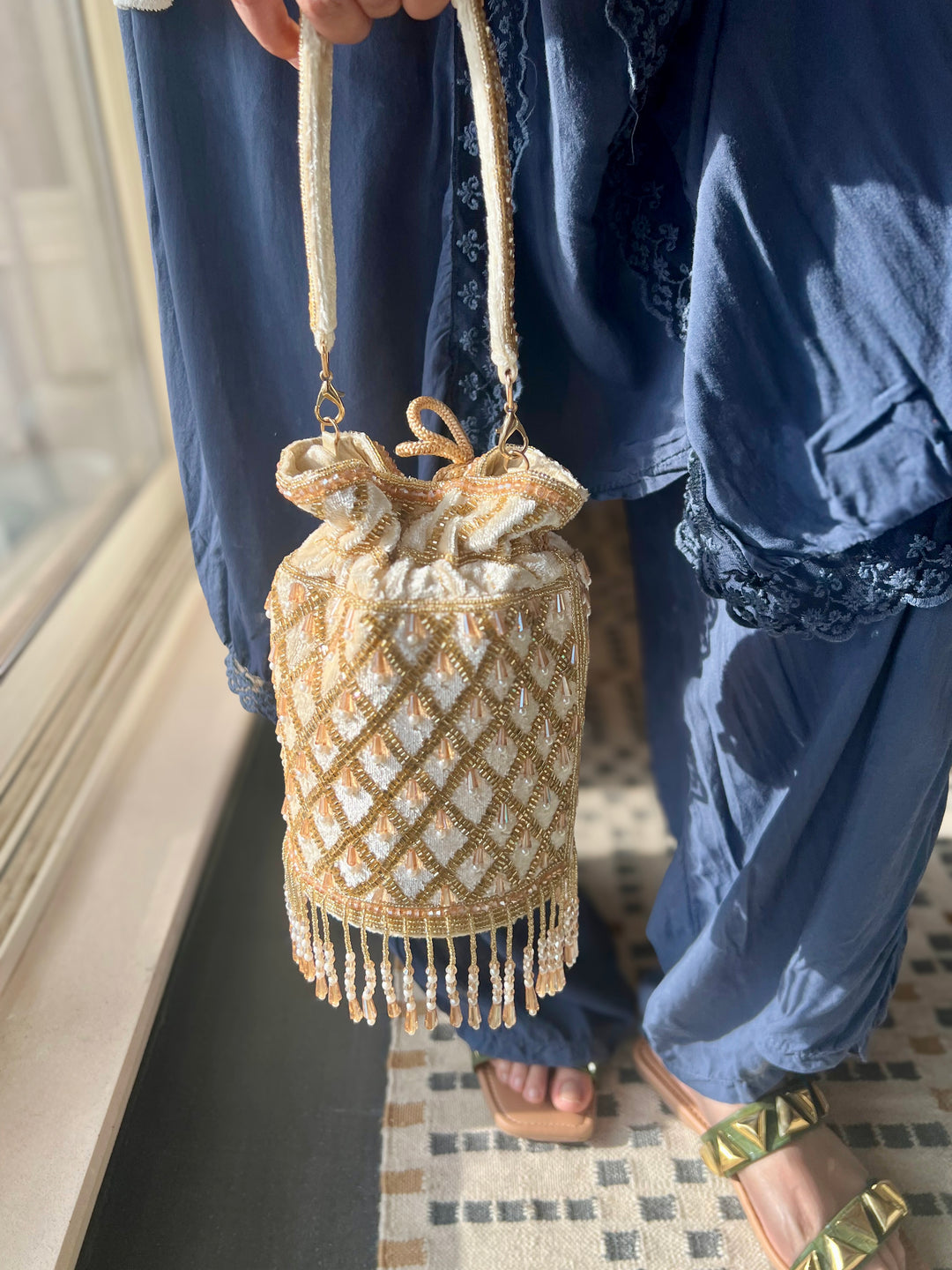 Handmade Velvet Pearl & Beaded Hand Purse | Elegant Statement Evening Clutch with Top Handle