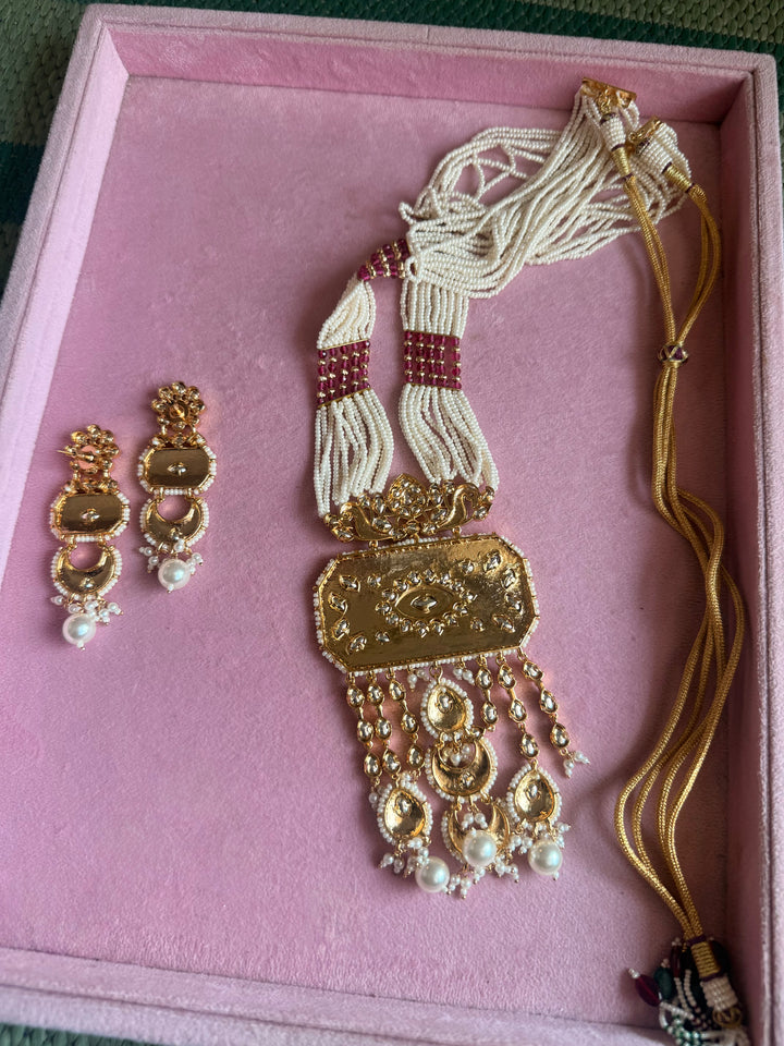 White Enamel Peacock Pendant Pearl Mala Set