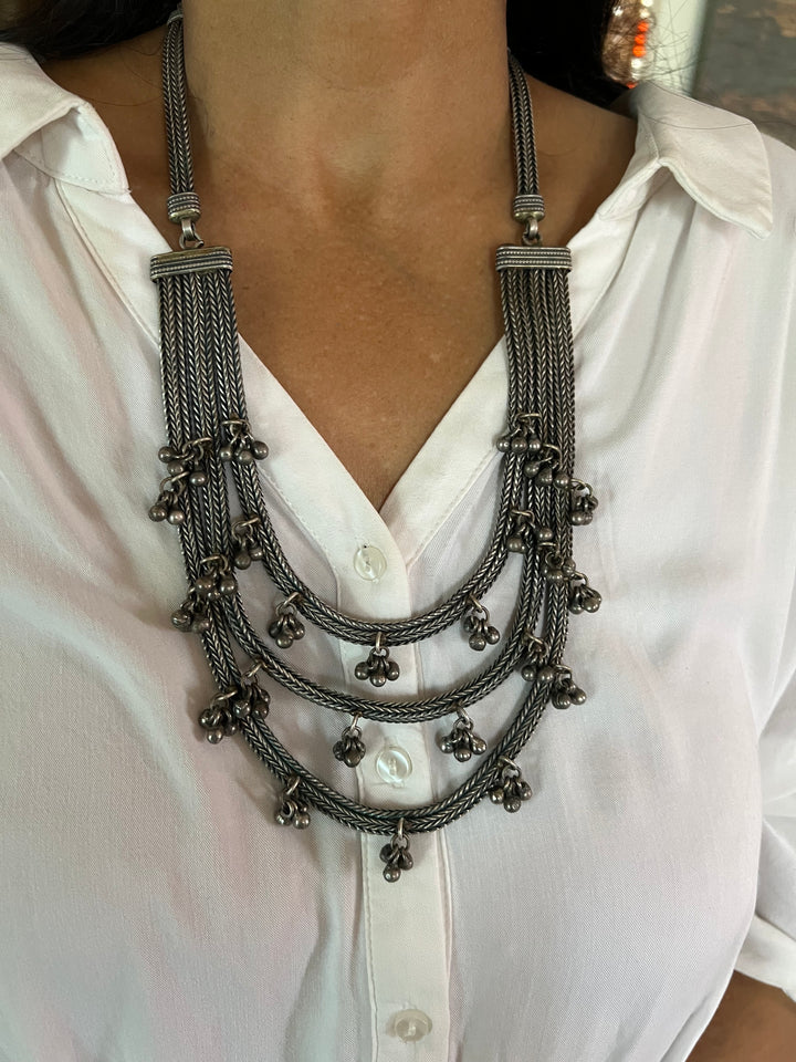 Exquisite Three-Layered Ghungroo Necklace - Vintage Elegance