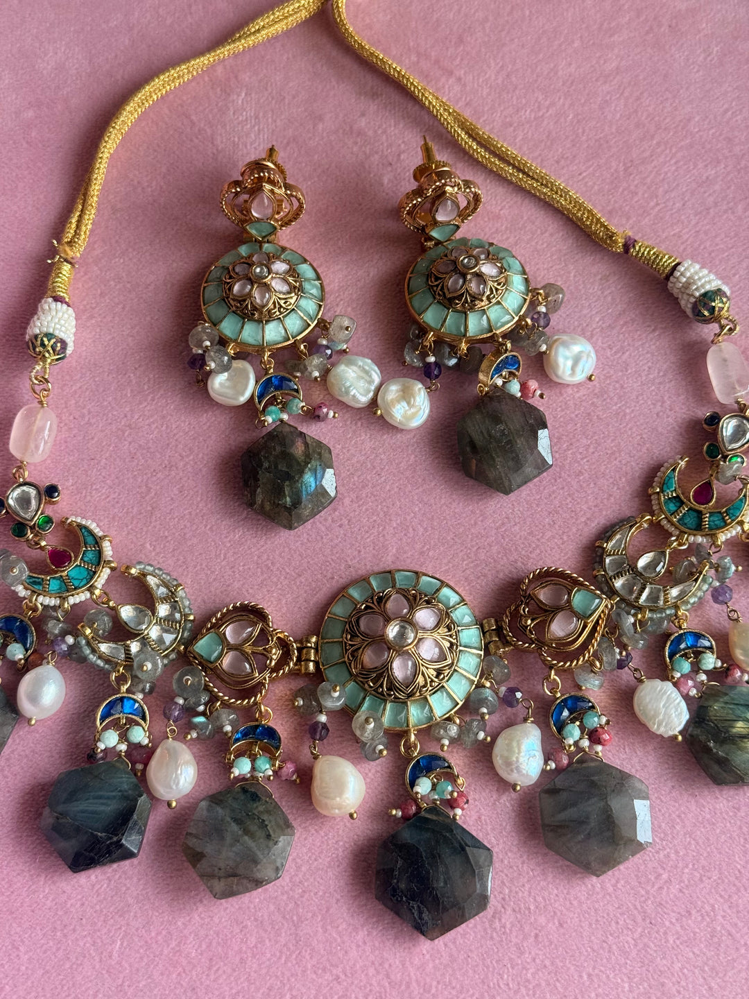 Gulzar Pastel Choker Set with Labradorite and Pearl Drops