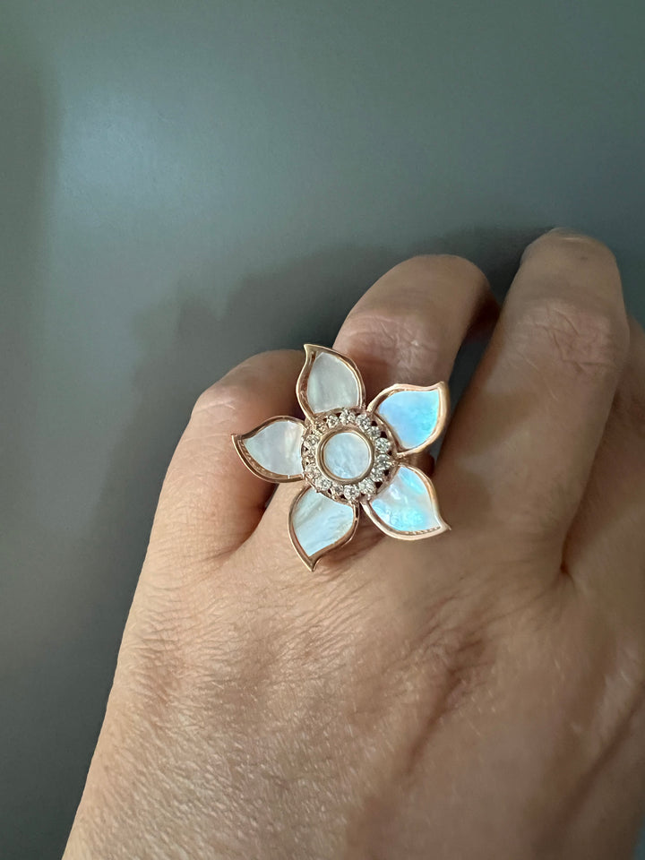 MOP Flower Ring