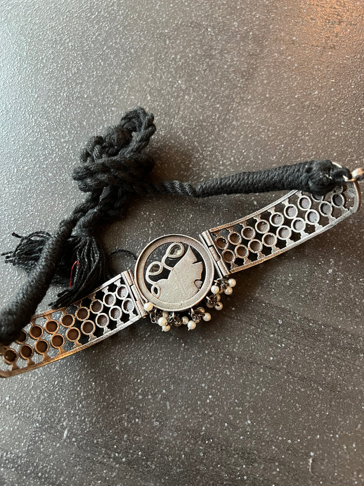 Elegant Enamelled Choker Necklace Set