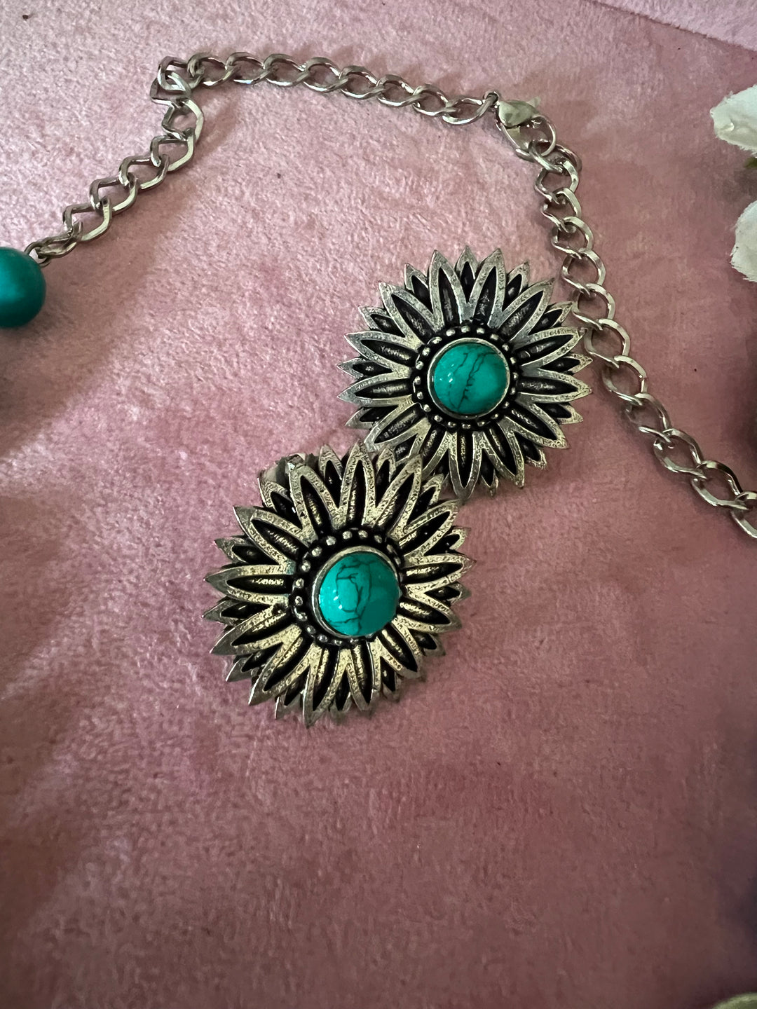 Elegant Blue & Silver Beaded Necklace with Statement Studs