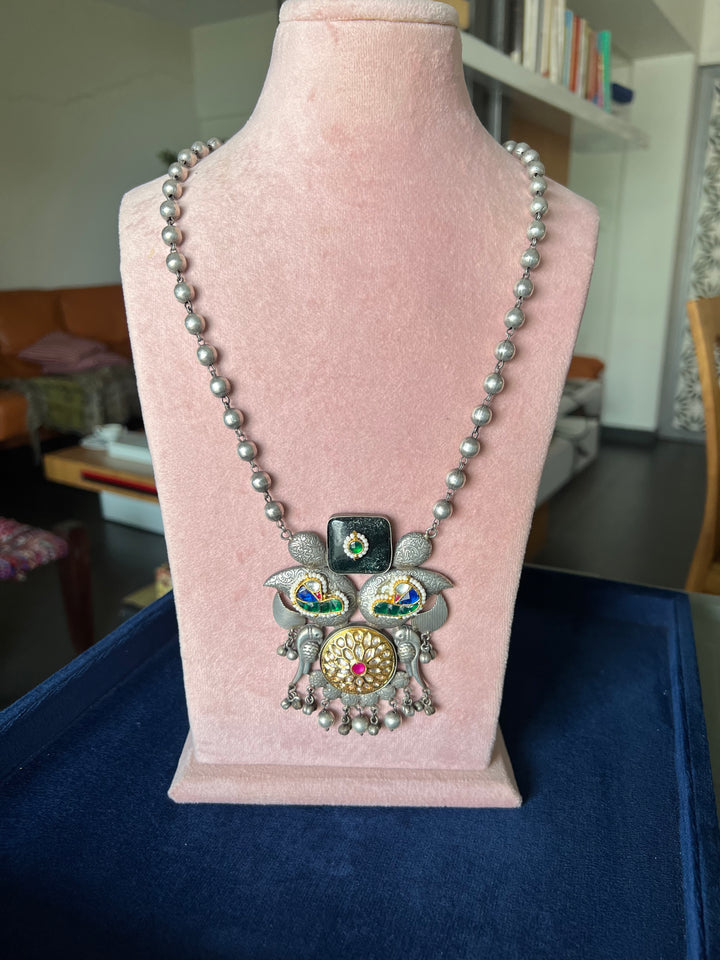 Exquisite Handcrafted Fusion Necklace - Premium Brass Elegance