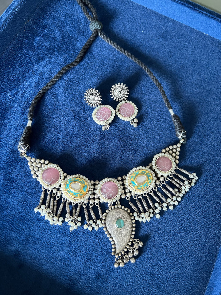 Artisan-Crafted Fusion Necklace Set - Brass Beauty