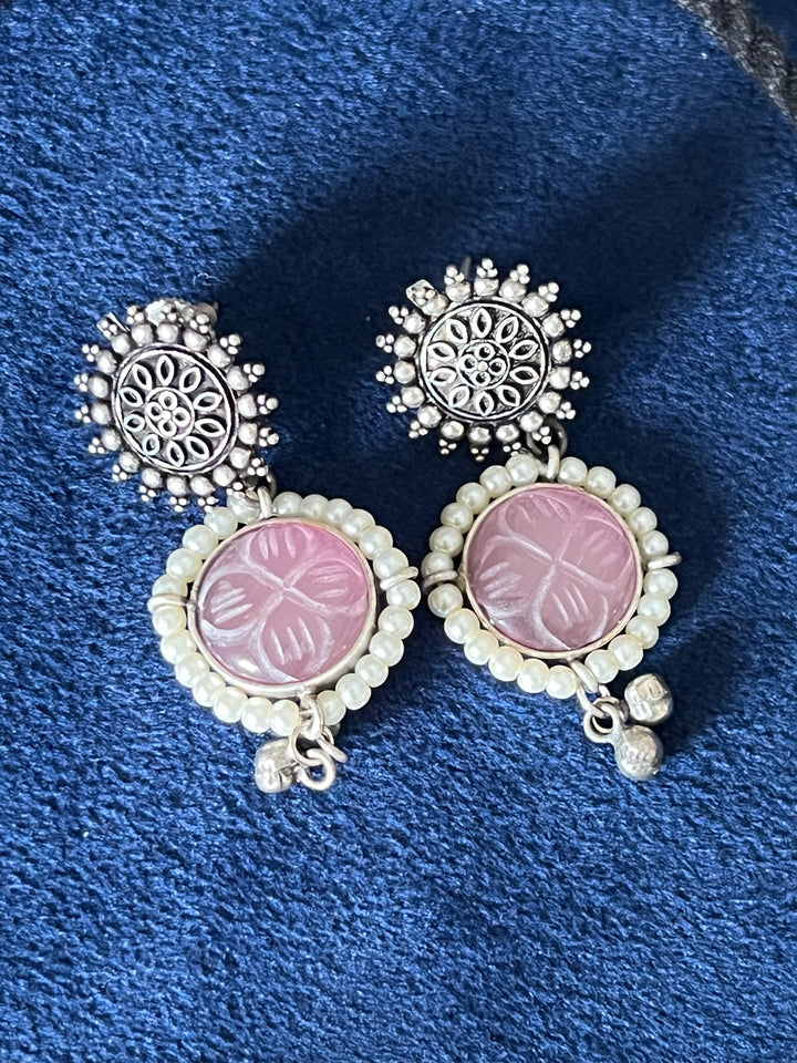 Artisan-Crafted Fusion Necklace Set - Brass Beauty