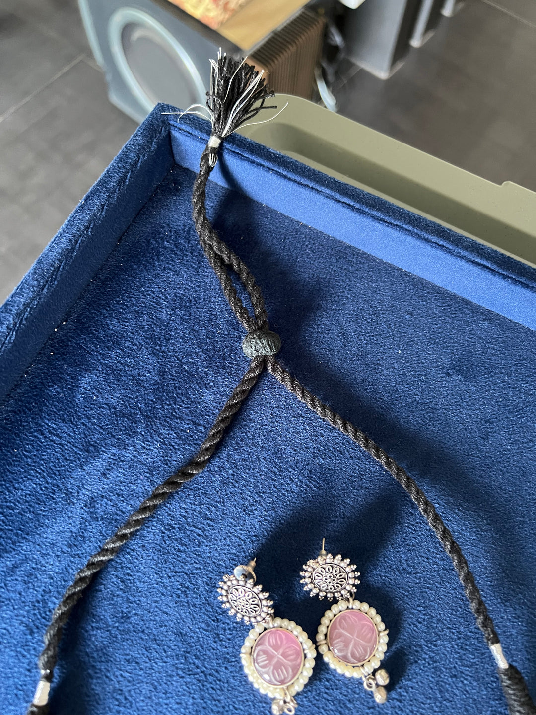 Artisan-Crafted Fusion Necklace Set - Brass Beauty