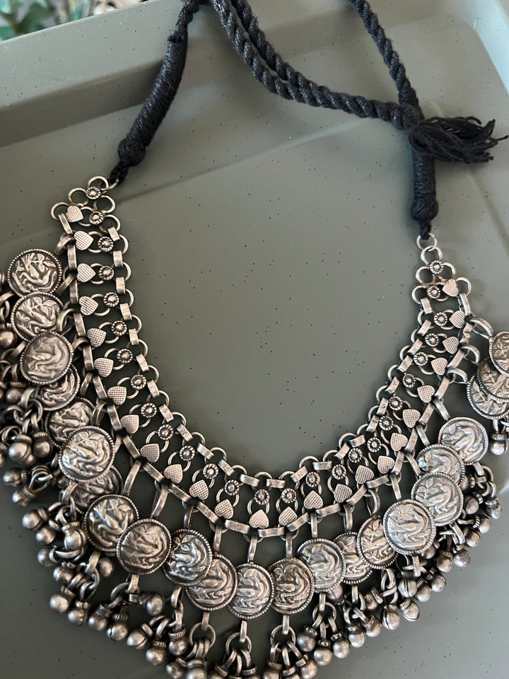 Antique Coin Necklace - Elevate Your Elegance