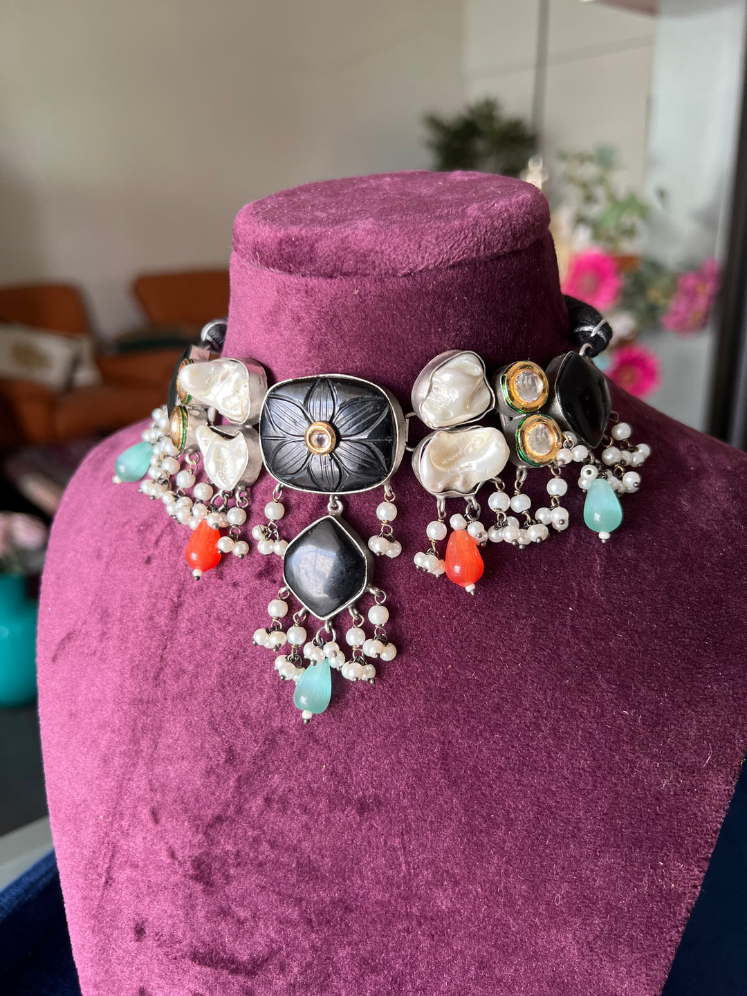 Elegant Kundan Fusion Necklace Set - Unique Brass Beauty