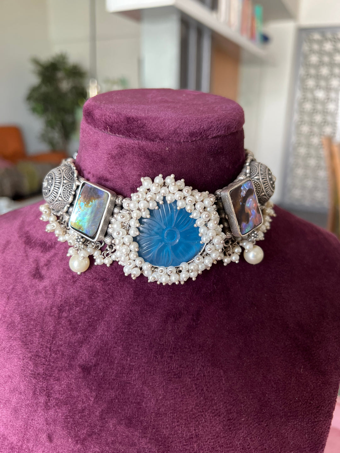 Exquisite Carved Stone Fusion Necklace Set - Premium Brass Craftsmanship