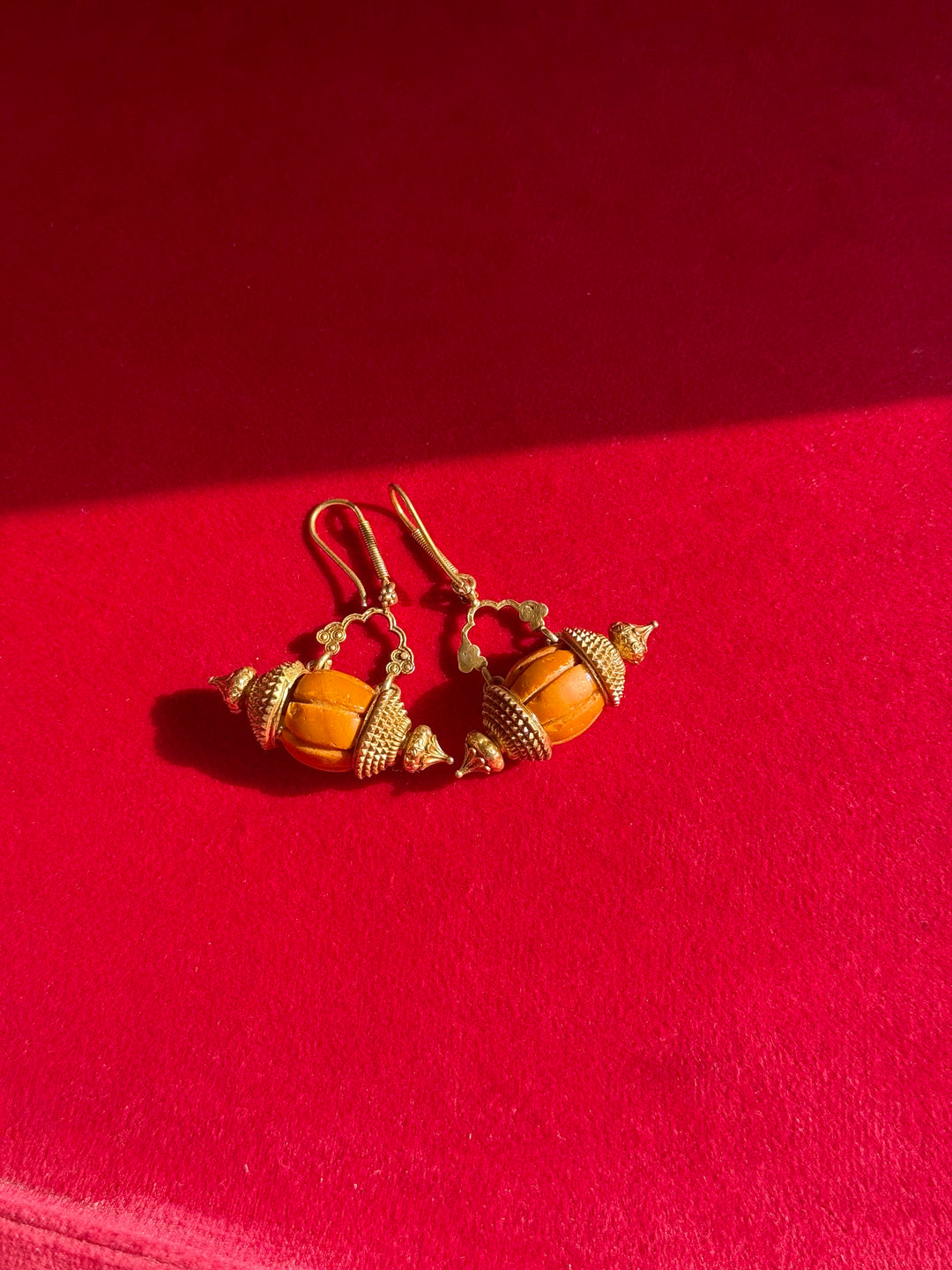 Handmade 925 Silver Dholki Carnelian Earrings | Antique Gold Polish Earwire Danglers