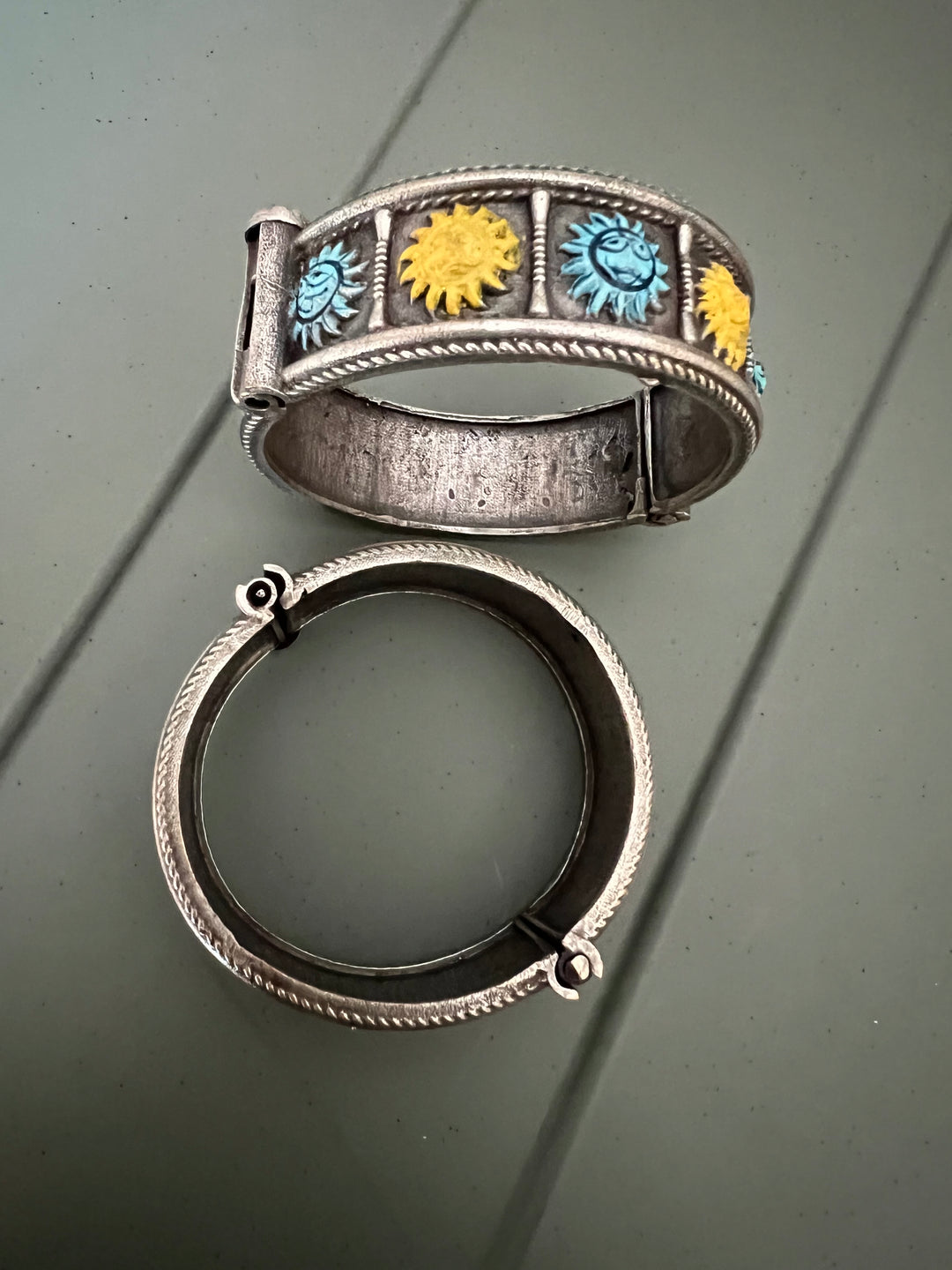 Exquisite Kada Set - Unparalleled Quality and Craftsmanship