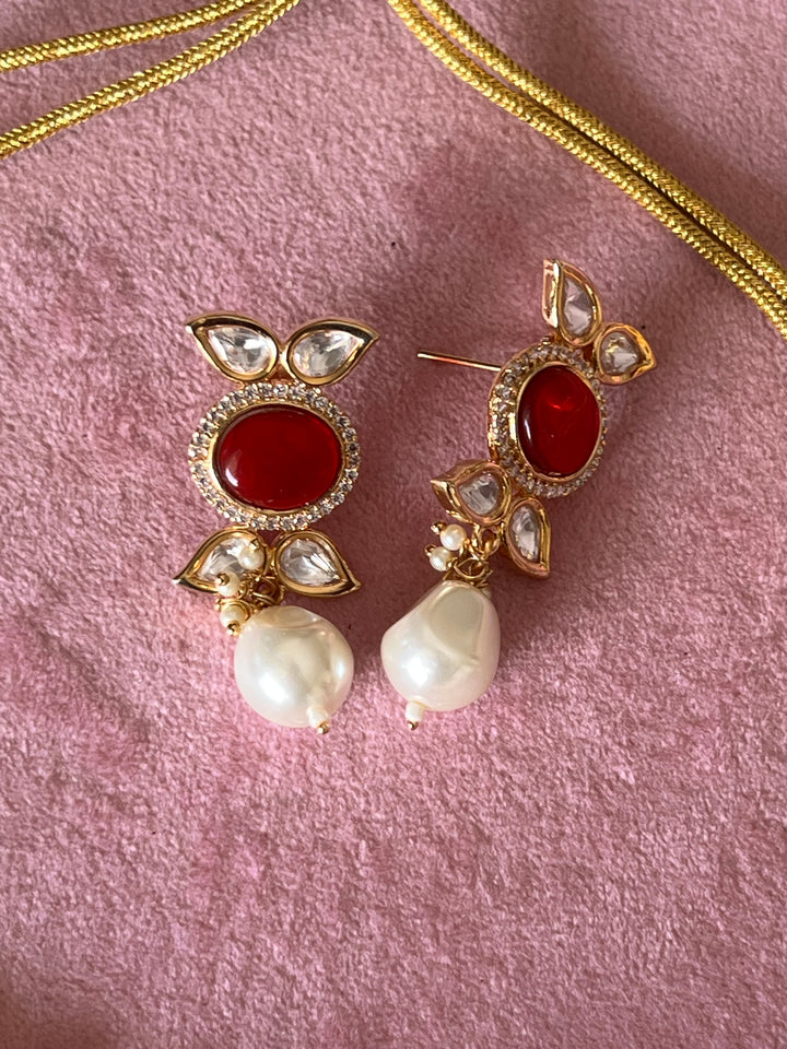 Elegant Kundan Choker Necklace Set with Red Stones and Pearls