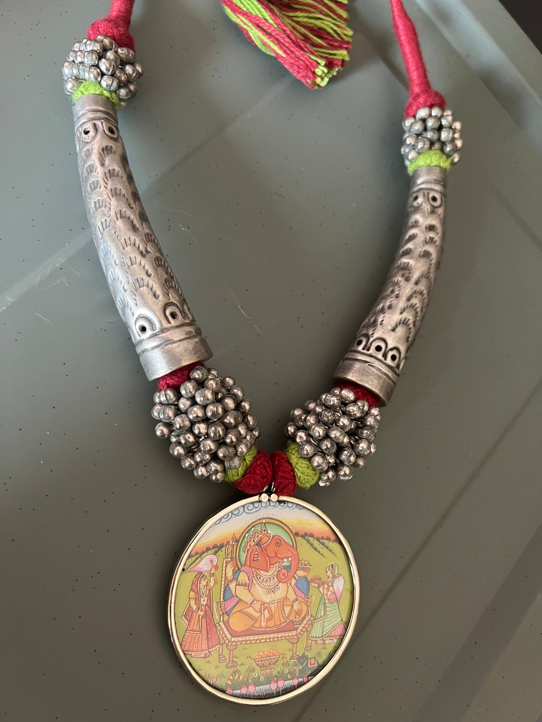 Antique Hand Painted Pendant Hasli Necklace - Premium Quality Craftsmanship