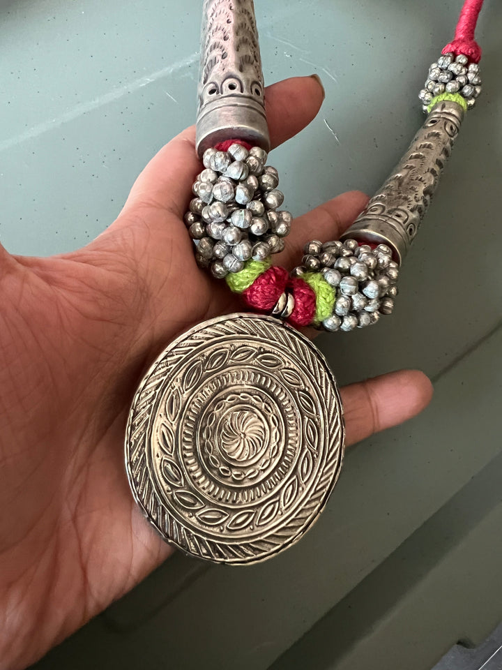 Antique Hand Painted Pendant Hasli Necklace - Premium Quality Craftsmanship