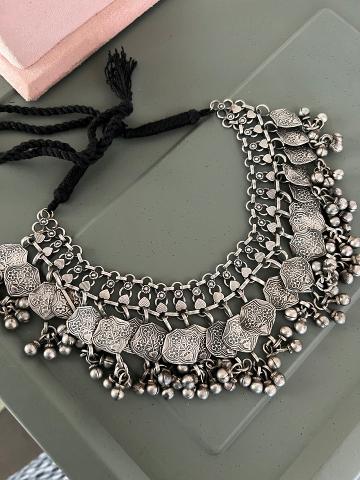 Antique Coin Necklace - Elevate Your Elegance