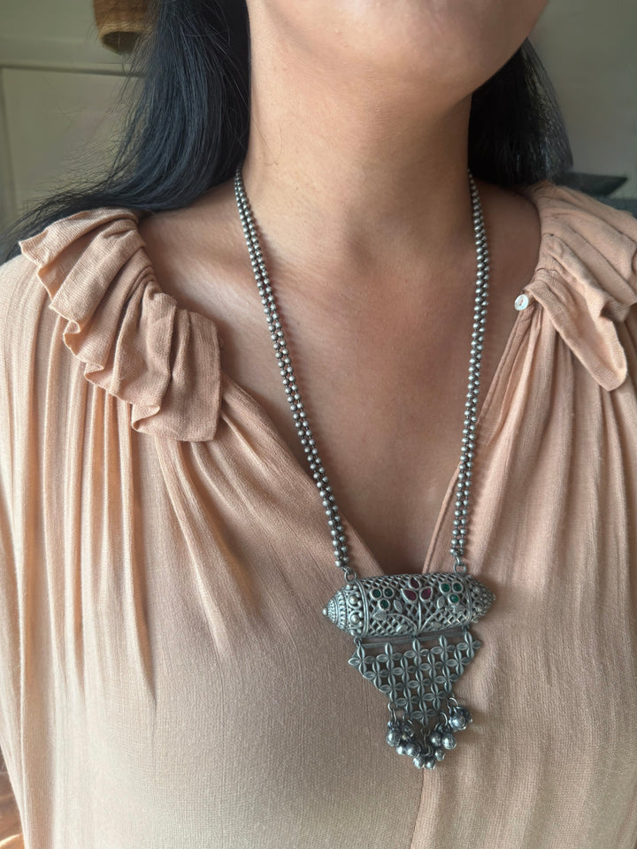 Oxidized Brass Antique Necklace: Handcrafted Silver Replica
