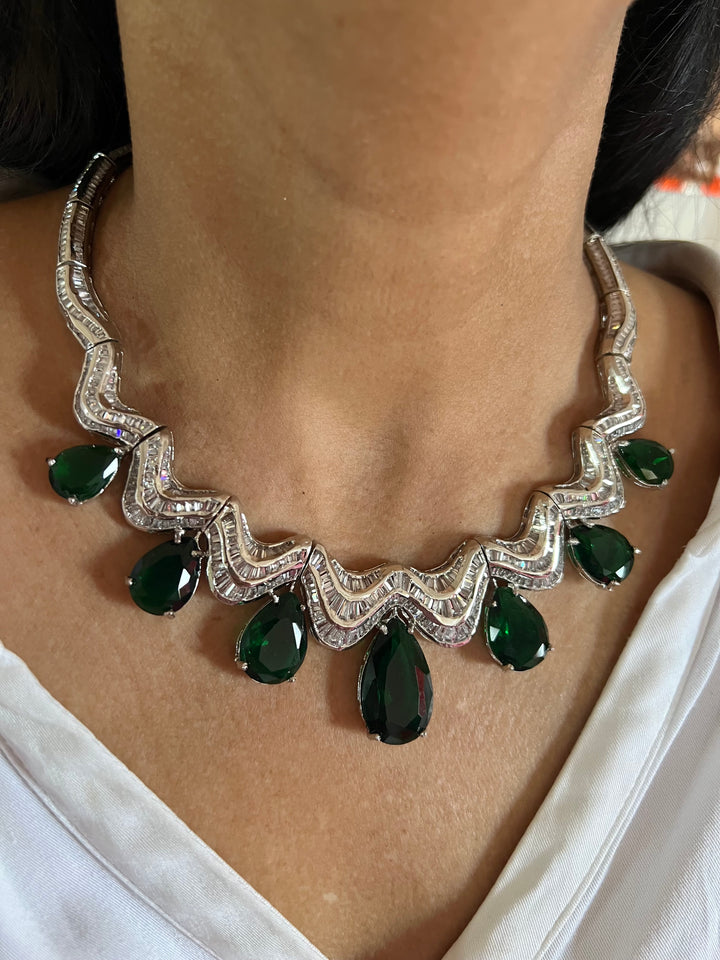 Elegant Necklace Set - Unmatched Quality and Style