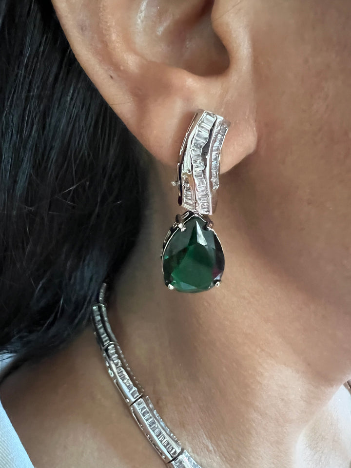 Elegant Necklace Set - Unmatched Quality and Style