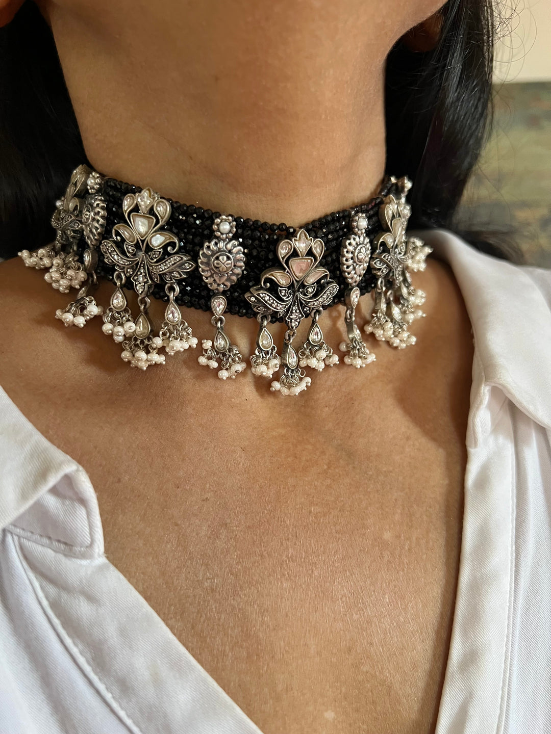 Exclusive Black 925 Silver Choker Necklace with Stunning Silver Embellishments