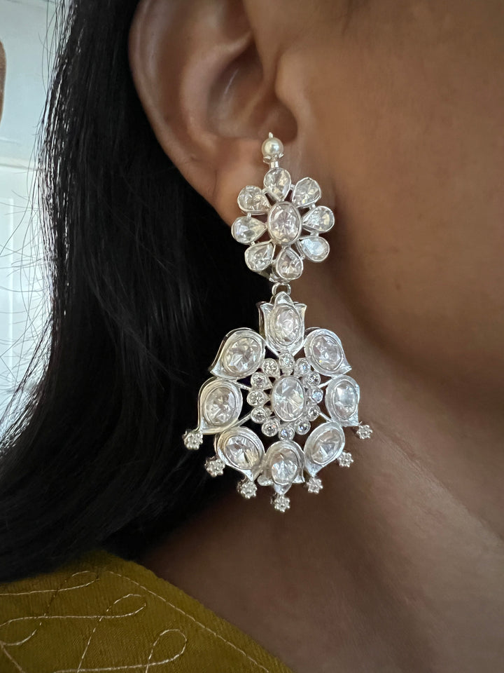 Elegant Earrings - Premium Quality, Exquisite Craftsmanship