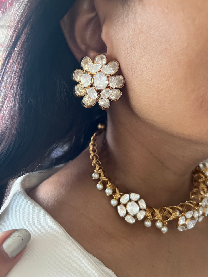 Designer Kundan Hasli Necklace Set - Unmatched Quality and Style