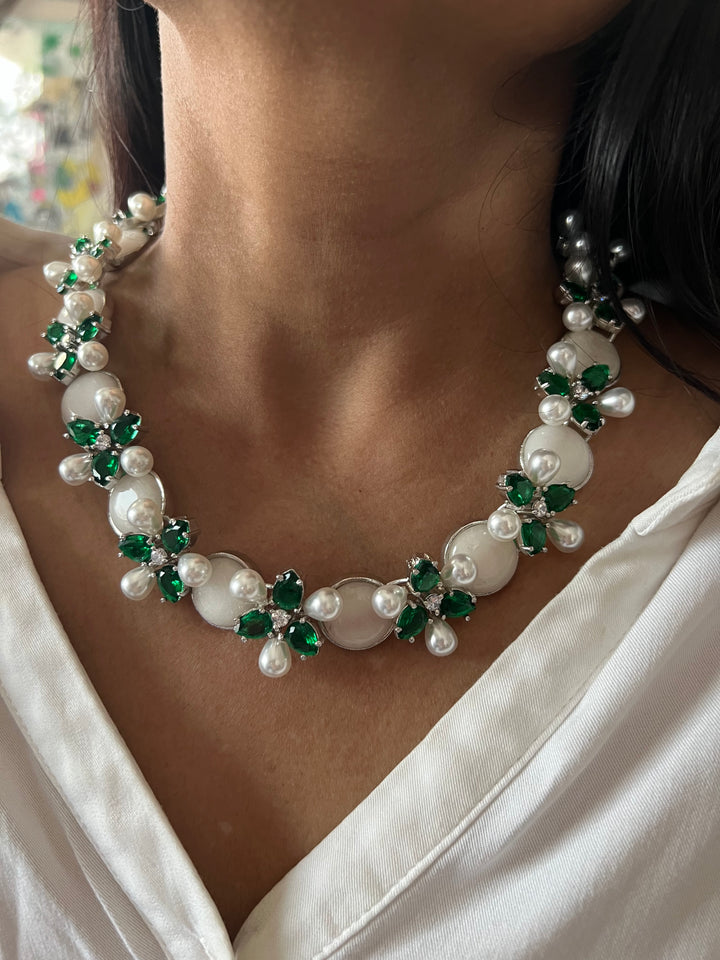 Elegant Necklace Set - Unmatched Quality and Style