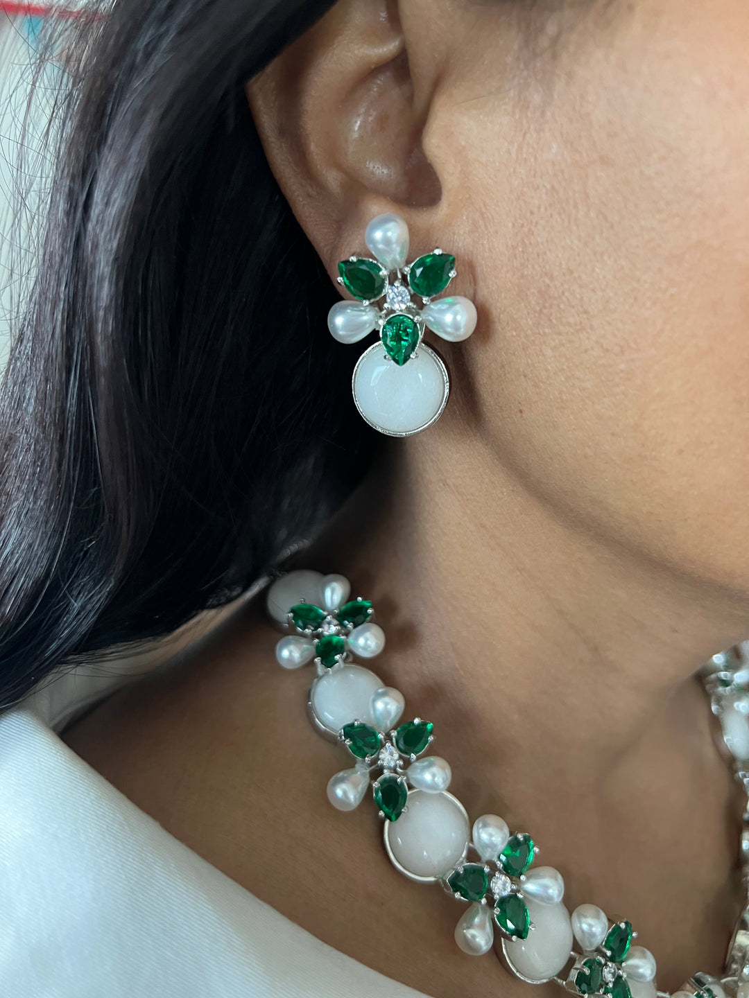 Elegant Necklace Set - Unmatched Quality and Style