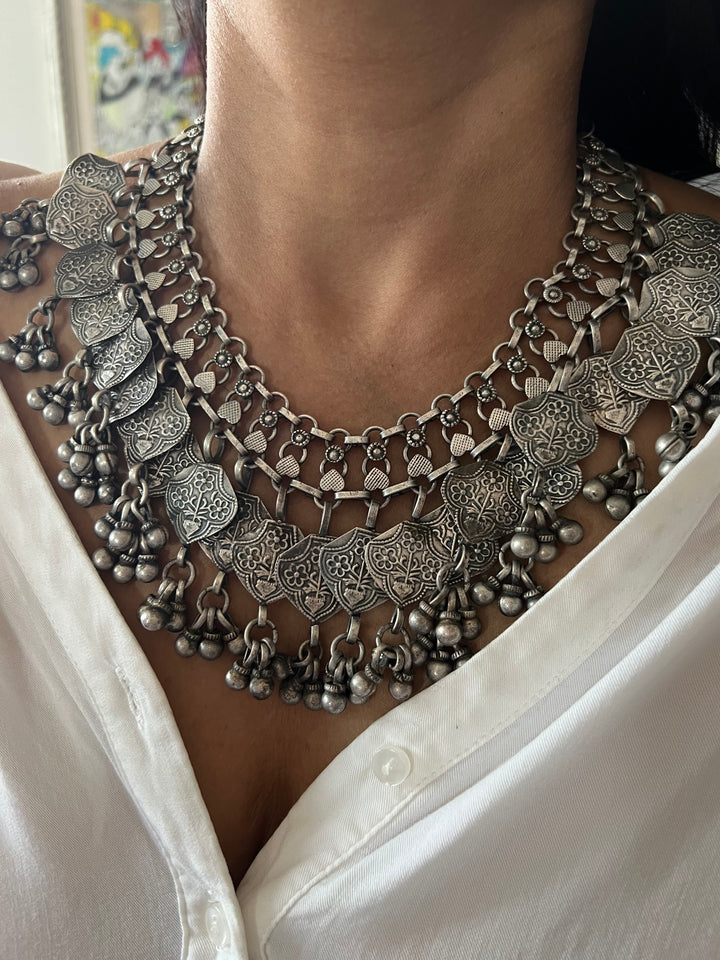 Antique Coin Necklace - Elevate Your Elegance