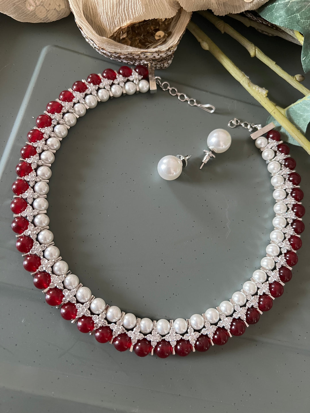 Elegant Necklace Set - Unmatched Quality and Style