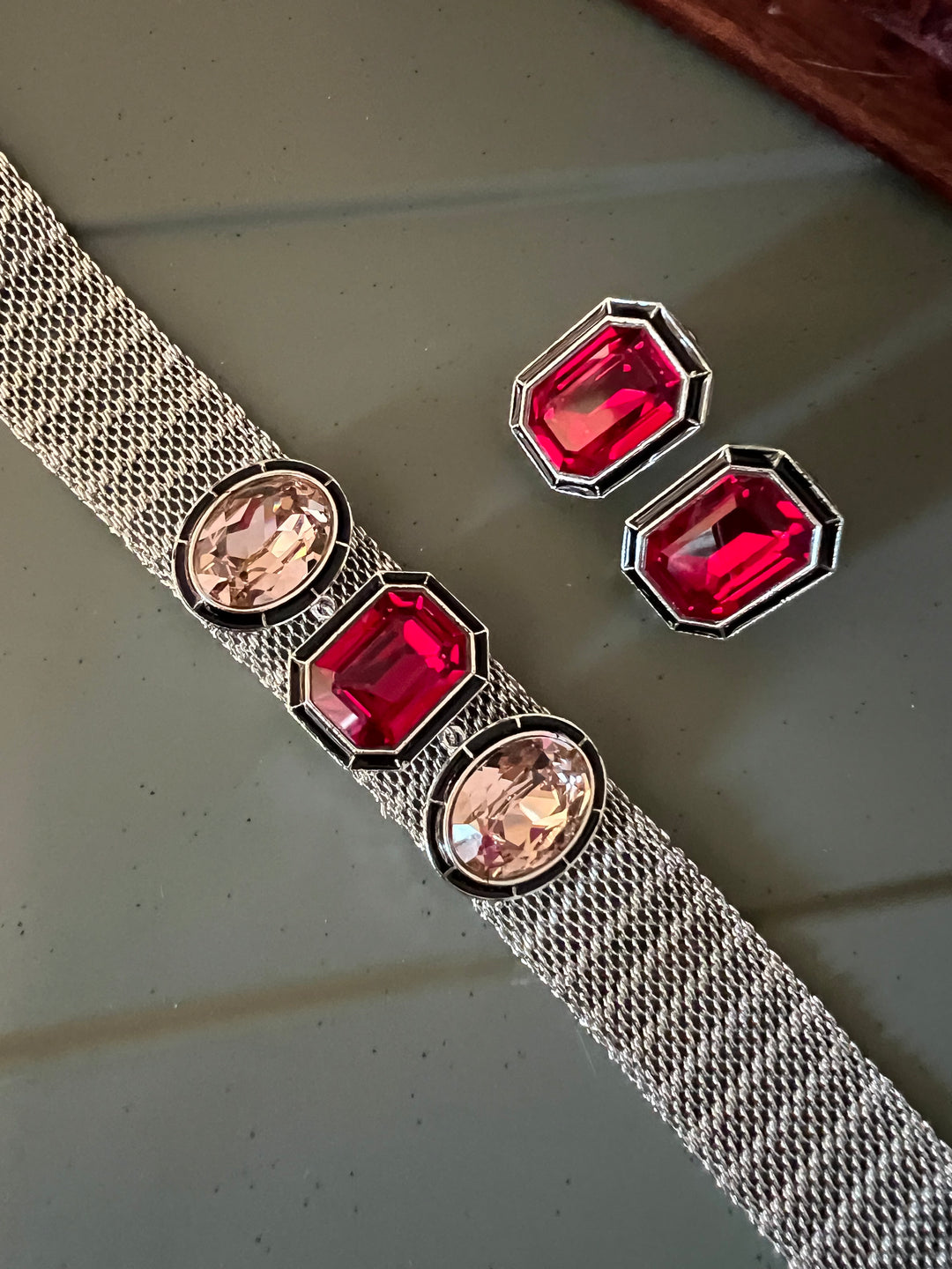 Exquisite Austrian Crystal Necklace Set: Designer Premium Quality