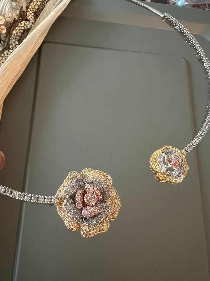 Cute Flower Design Necklace Set with Three-Tone Polish and Sparkling CZ Stones – Perfect for Cocktails & Night Outs