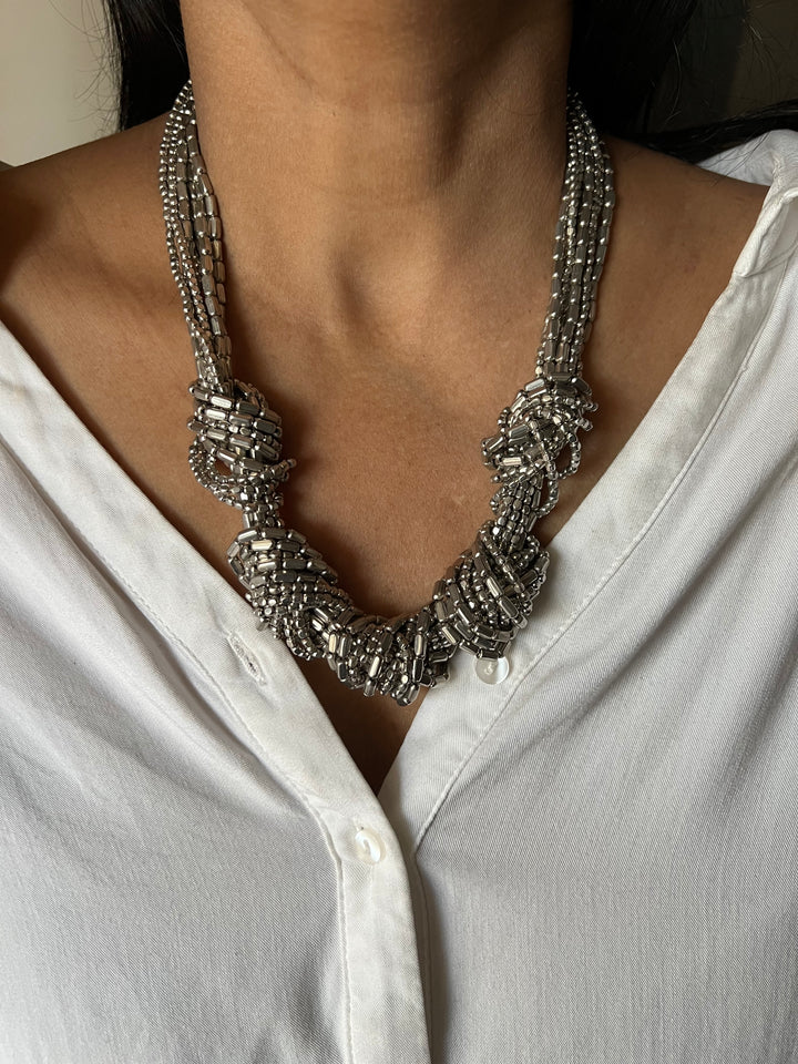 Knotty Beads Necklace