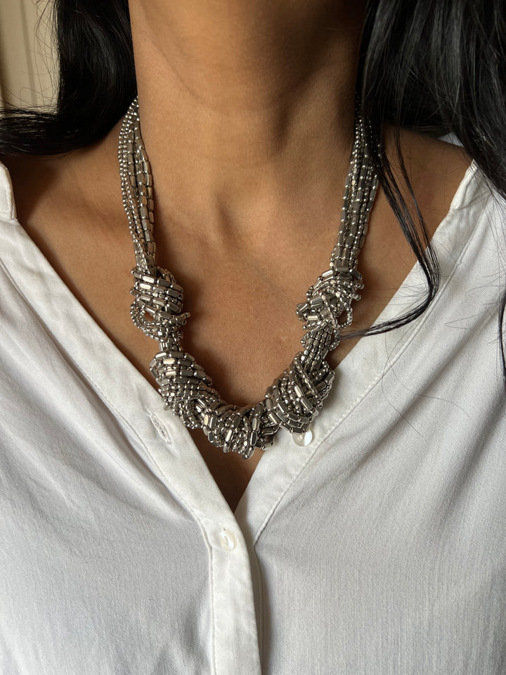 Knotty Beads Necklace