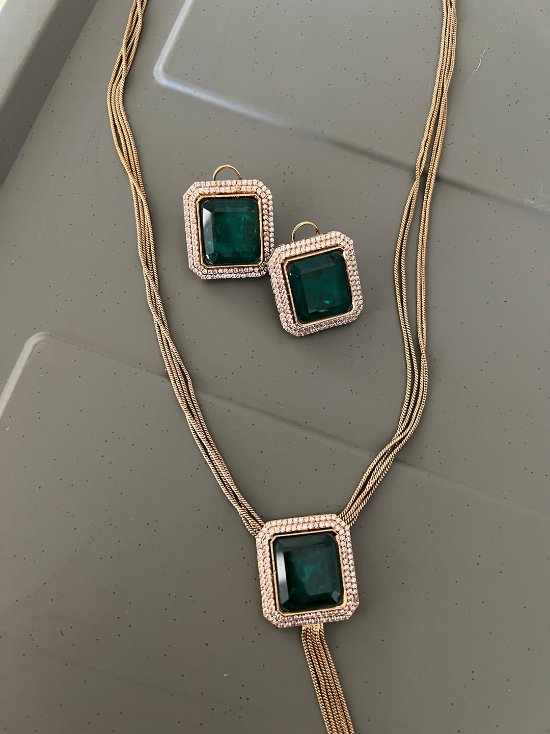 Elegant Necklace Set - Unmatched Quality and Style