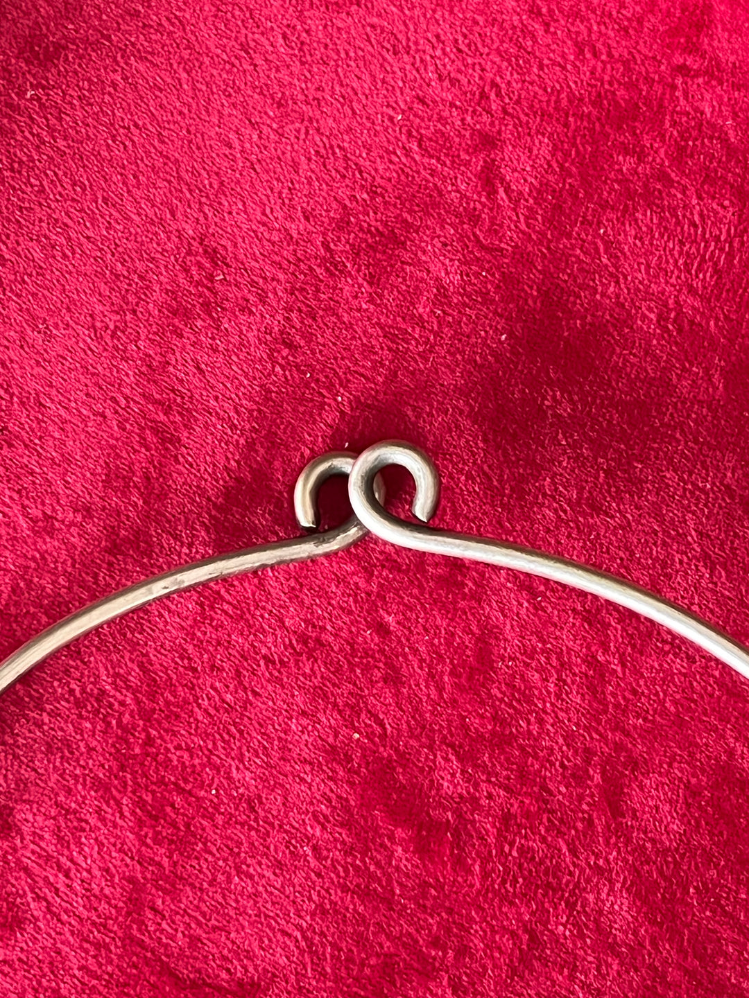 Exquisite Hasli Necklace - Premium Quality Craftsmanship