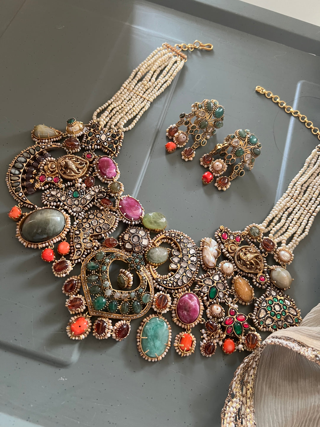 Victorian 925 Silver Necklace Set – Royal One Piece Only