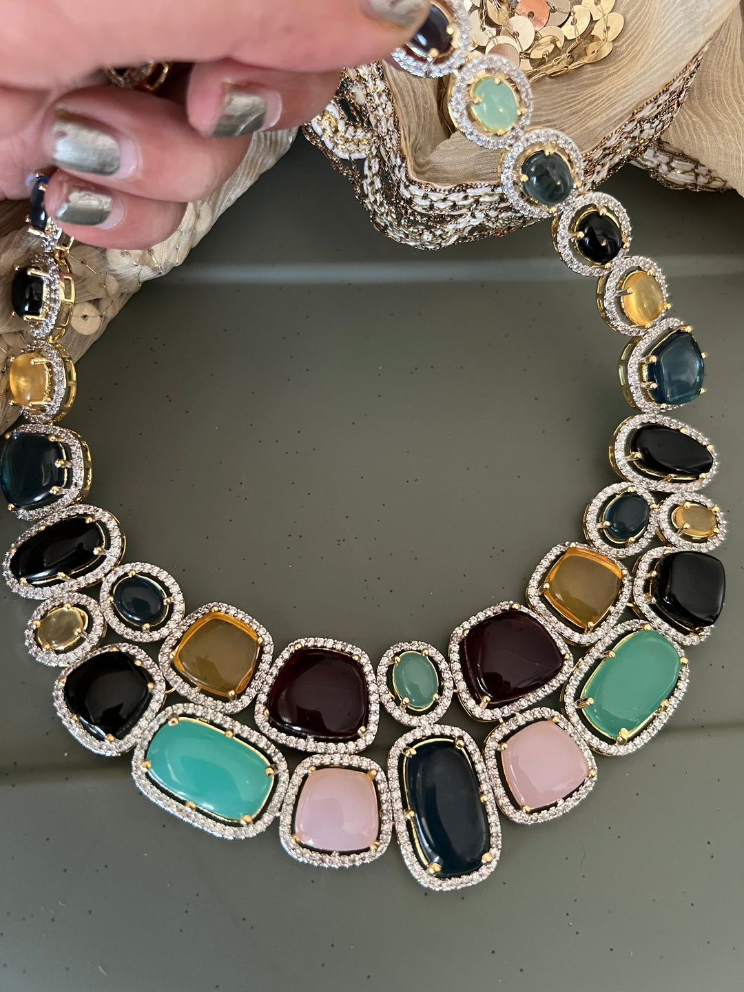 Elegant Necklace Set - Unmatched Quality and Style