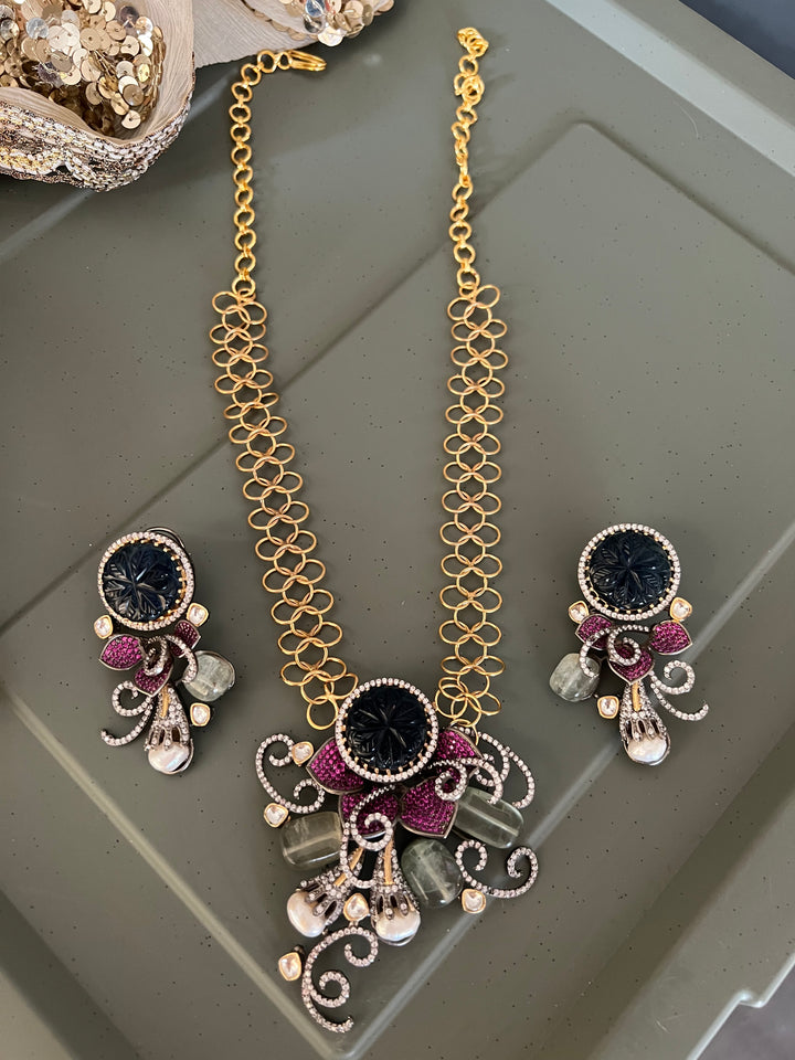 Elegant Necklace Set - Unmatched Quality and Style