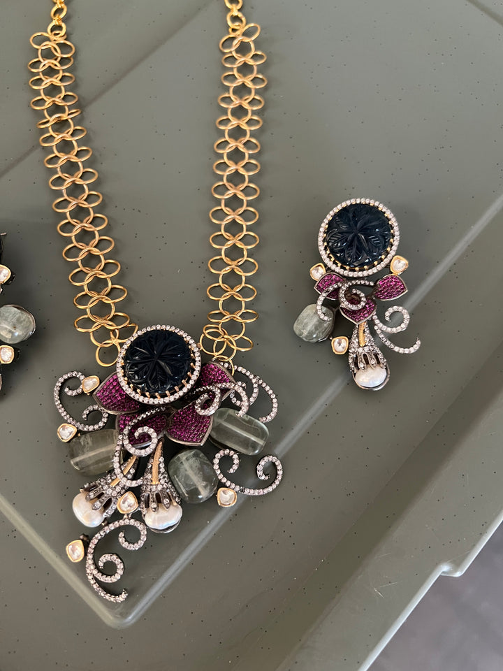 Elegant Necklace Set - Unmatched Quality and Style