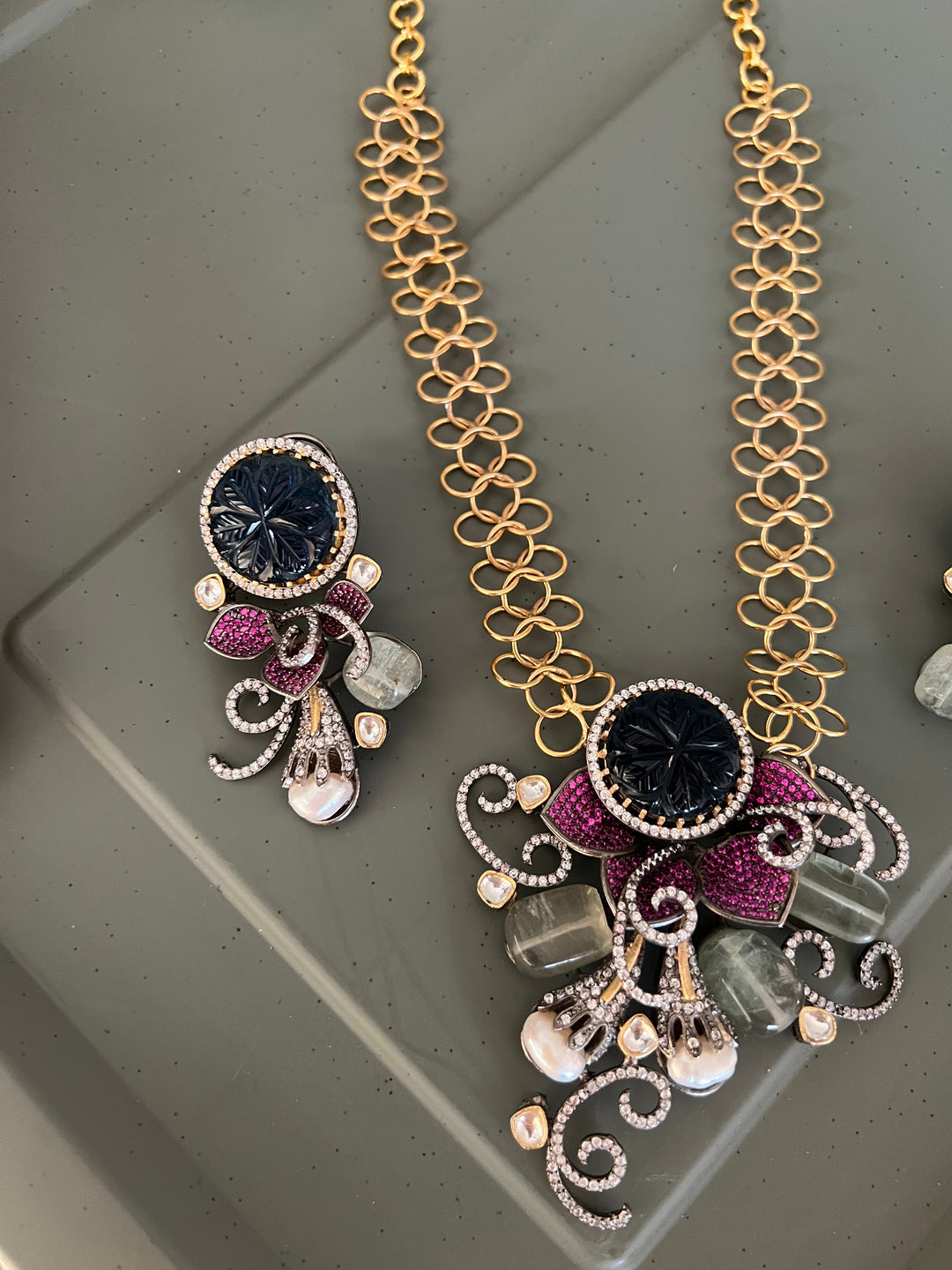 Elegant Necklace Set - Unmatched Quality and Style