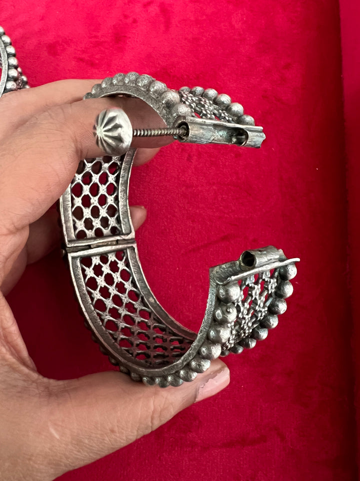 Exquisite Brass Kada Set - Unparalleled Quality and Craftsmanship